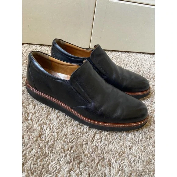 samuel hubbard | Shoes | Samuel Hubbard Frequent Traveler  display picture 1